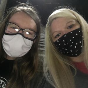 Meet your Posher, Christina